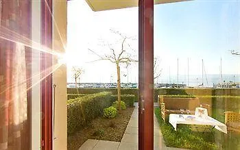 Hotel La Riviera Victoria Yvoire 4*,